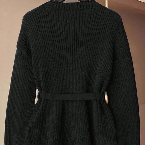 Black Casual Women's V-Neck knit sweater Cardigan - Picture 2 of 6